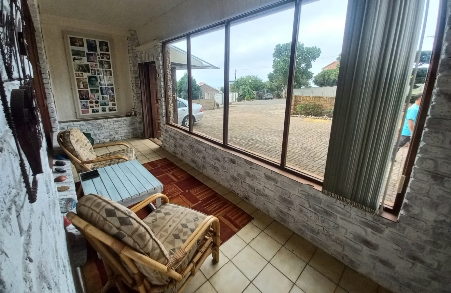 3 Bedroom Property for Sale in Dana Bay Western Cape